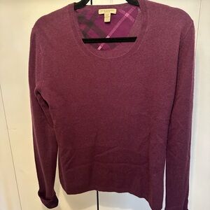 Burberry 100% Cashmere Sweater size Small